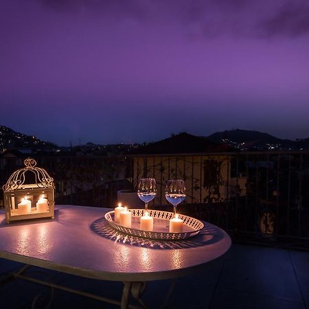 Como Unique View - byMyHomeinCôme Chambre photo