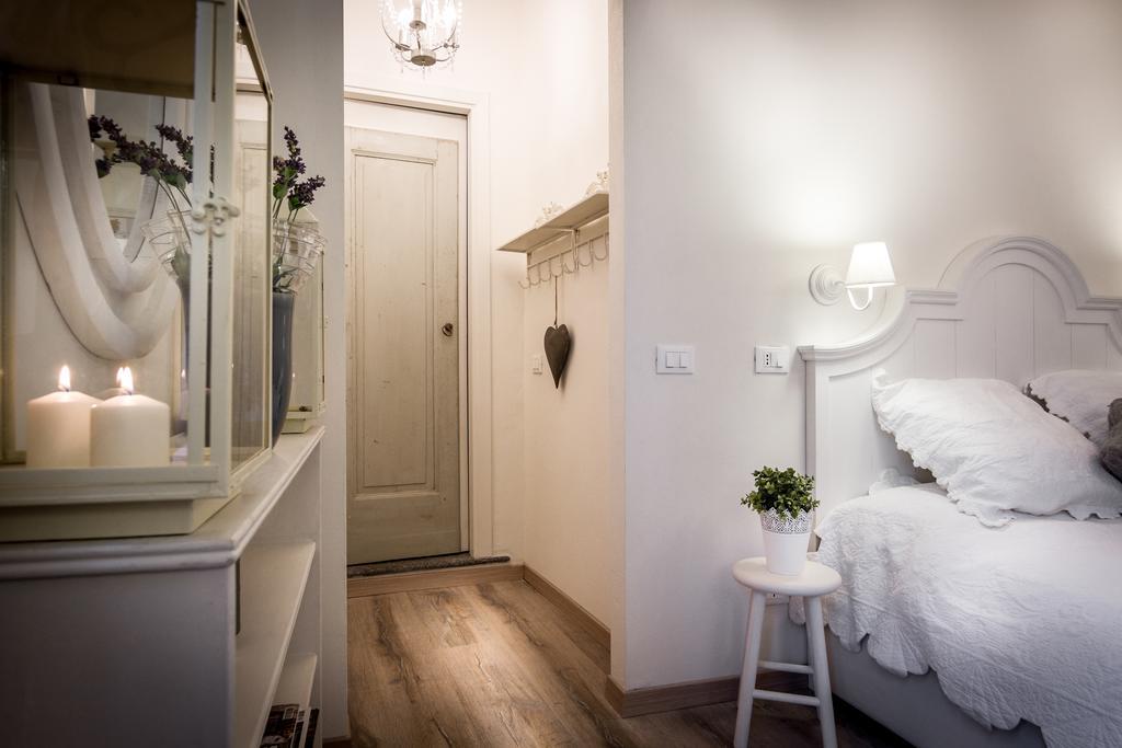Como Unique View - byMyHomeinCôme Chambre photo